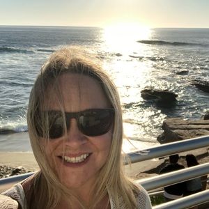 Meet your Posher, Austin